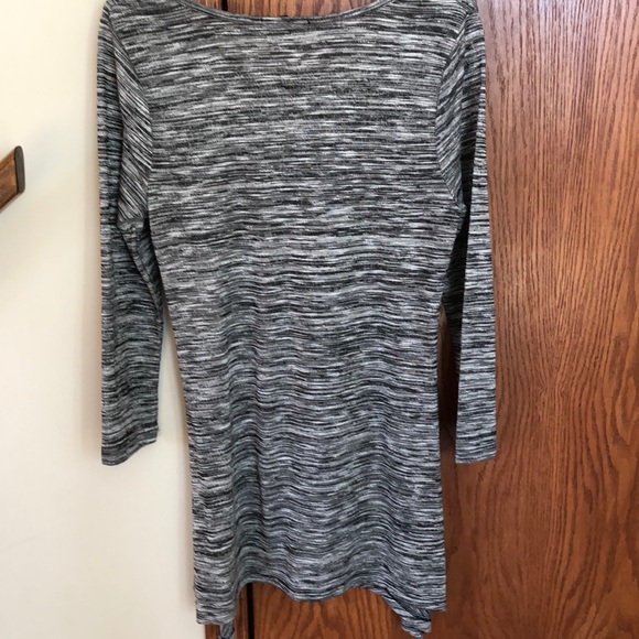 NWD grey/white/black 3/4 sleeve tunic - Picture 7 of 14